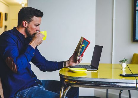 Language Learning in the Workplace: An HR Perspective on Timeframes and Efficiency